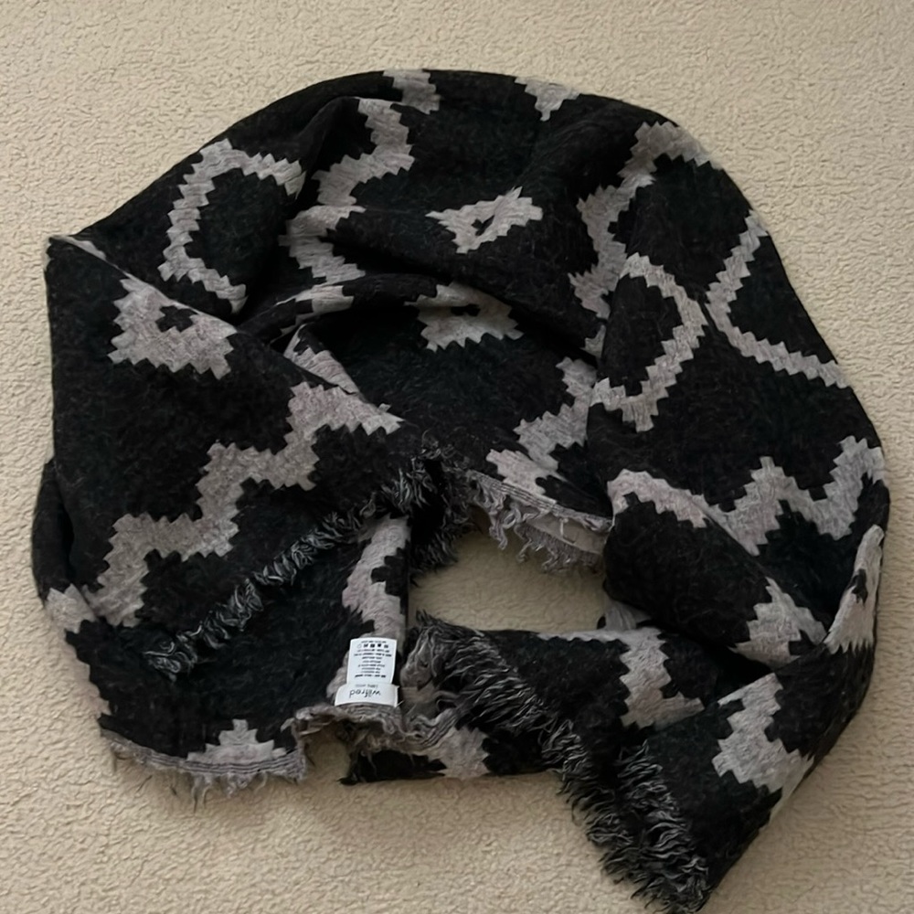 Wilfred Blanket Scarf